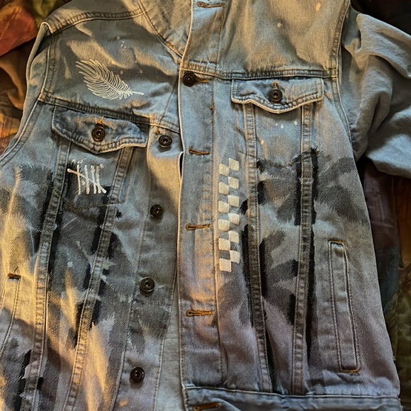 Jean jacket - Picture 3 of 3